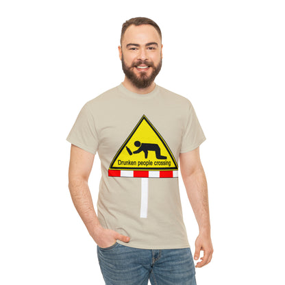 DRU**** PEOPLE CROSSING FUNNY SIGN T-SHIRT - Unisex Heavy Cotton Tee - AUS