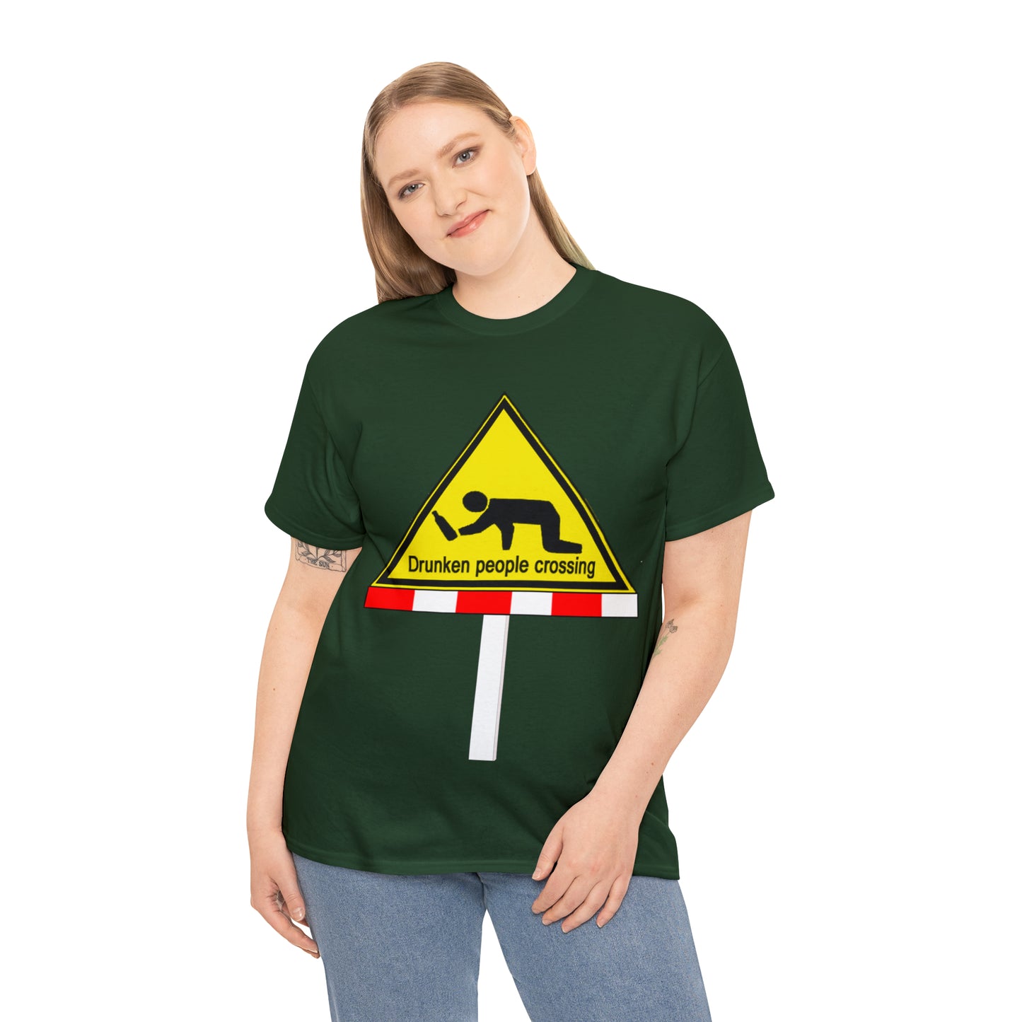 DRU**** PEOPLE CROSSING FUNNY SIGN T-SHIRT - Unisex Heavy Cotton Tee - AUS