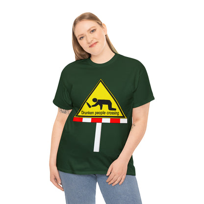 DRU**** PEOPLE CROSSING FUNNY SIGN T-SHIRT - Unisex Heavy Cotton Tee - AUS