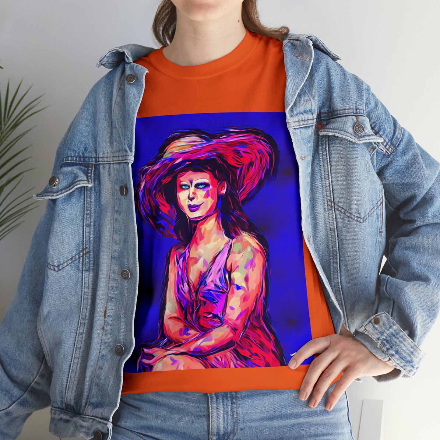 LADY IN SUN HAT - Airt on a Shirt  - Unisex Heavy Cotton Tee - AUS