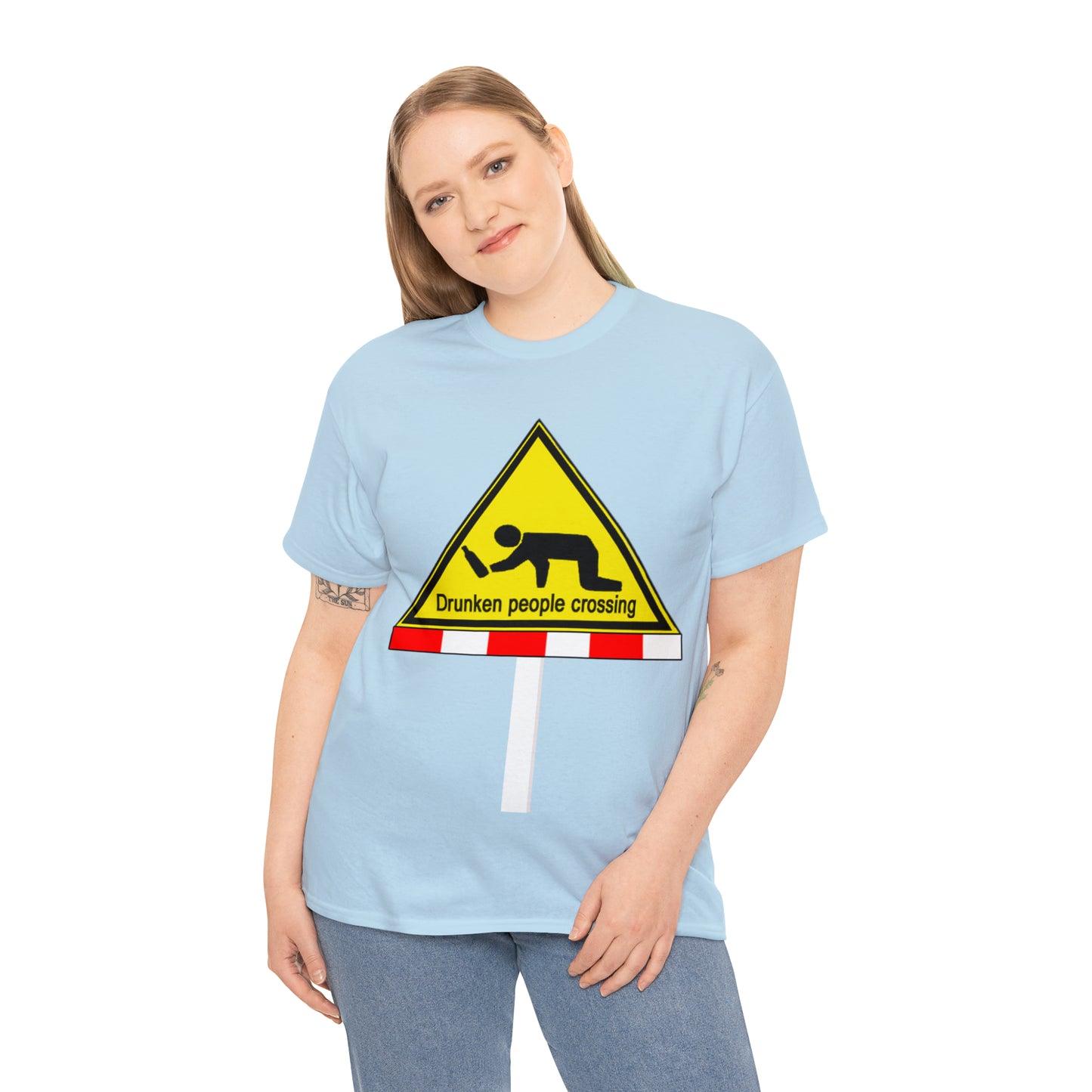DRU**** PEOPLE CROSSING FUNNY SIGN T-SHIRT - Unisex Heavy Cotton Tee - AUS