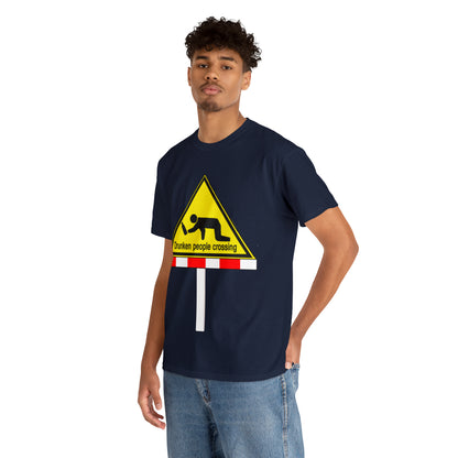 DRU**** PEOPLE CROSSING FUNNY SIGN T-SHIRT - Unisex Heavy Cotton Tee - AUS