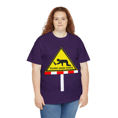 DRU**** PEOPLE CROSSING FUNNY SIGN T-SHIRT - Unisex Heavy Cotton Tee - AUS