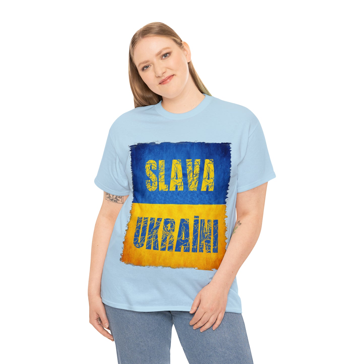 "SLAVA UKRAINI" FLAG - Unisex Heavy Cotton Tee