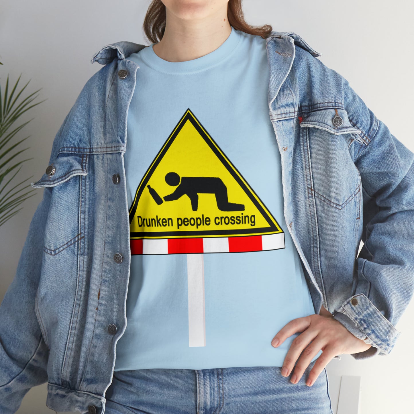 DRU**** PEOPLE CROSSING FUNNY SIGN T-SHIRT - Unisex Heavy Cotton Tee - AUS