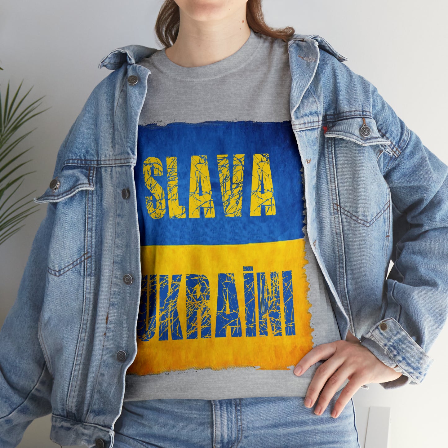 "SLAVA UKRAINI" FLAG - Unisex Heavy Cotton Tee